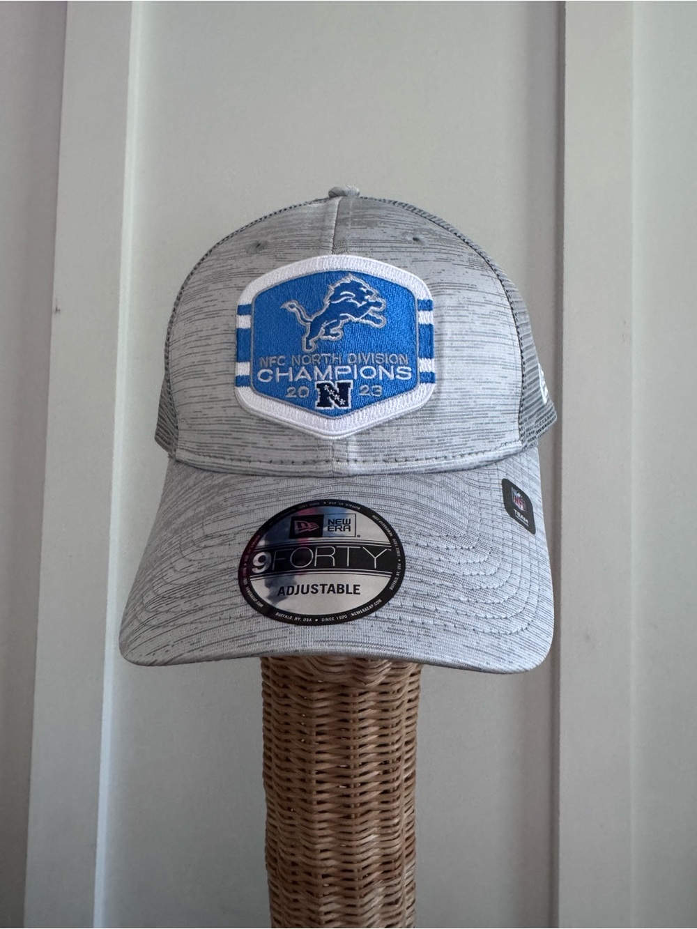New Era Detroit Lions Gray and Blue 9FORTY Adjustable Hat